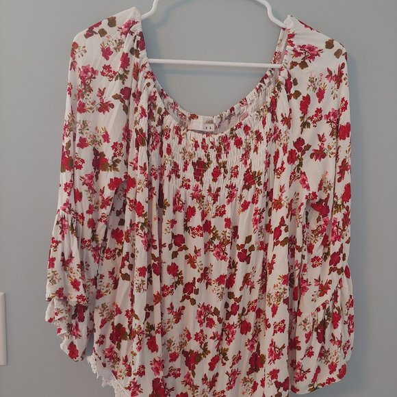 LUQ Tops - Rose Blouse